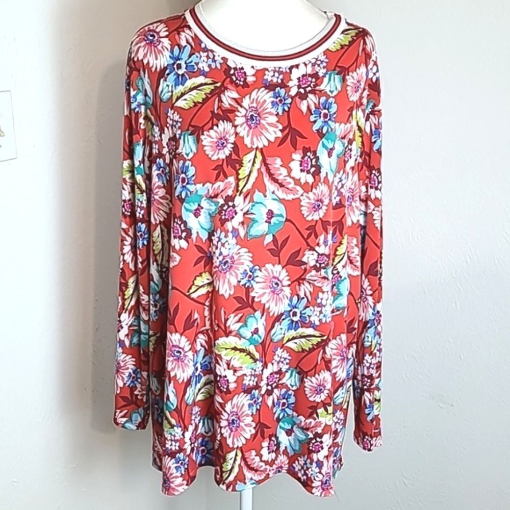 Susan Graver Red Floral Liquid Knit Top, Longsleeves, Size XL